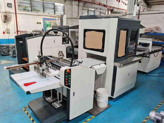 Máy làm hộp cứng từ tính hoàn toàn tự động với chức năng định vị trực quan