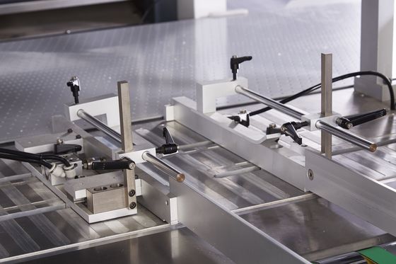 Điện thoại giày 60mm Máy làm hộp quà tặng 400mm Định vị hộp đựng