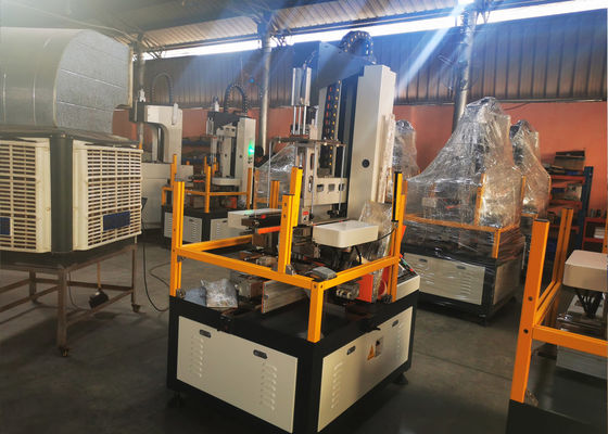 Máy định hình hộp cứng cứng 950kg bán tự động 30 chiếc / phút cho hộp trang sức quà tặng