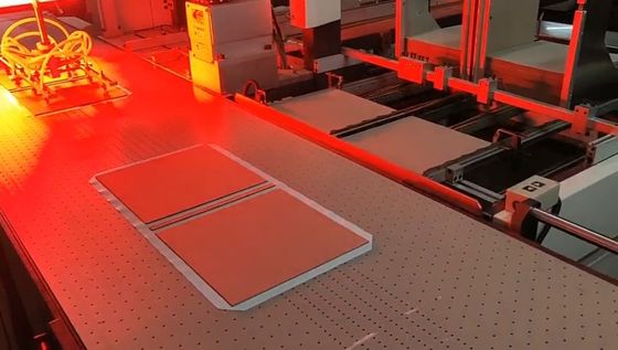 Hệ thống ứng dụng keo bán tự động cho dây chuyền sản xuất vỏ cứng hộp cứng