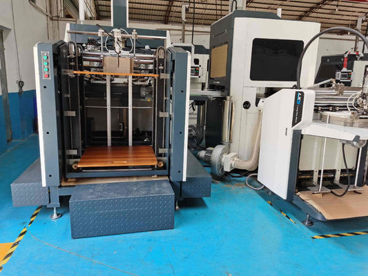 Máy làm hộp đóng gói hộp vuông cứng cáp với hiệu suất đẹp và chức năng tốt