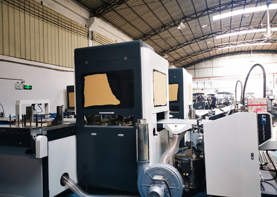 Máy làm hộp đóng gói có nắp riêng biệt với tốc độ 15-35 chiếc mỗi phút và để làm hộp cứng