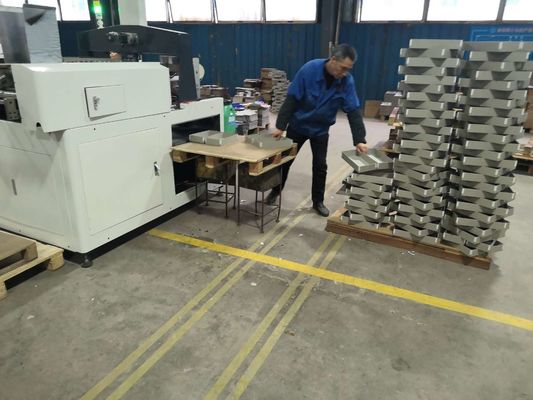 Băng giấy cho hộp quà tặng Máy dán bốn góc cho máy làm hộp rượu