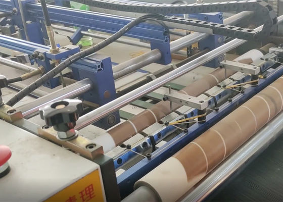 Máy làm vỏ hộp tự động bốn mặt Loại sách Hộp rượu Máy làm bìa cứng